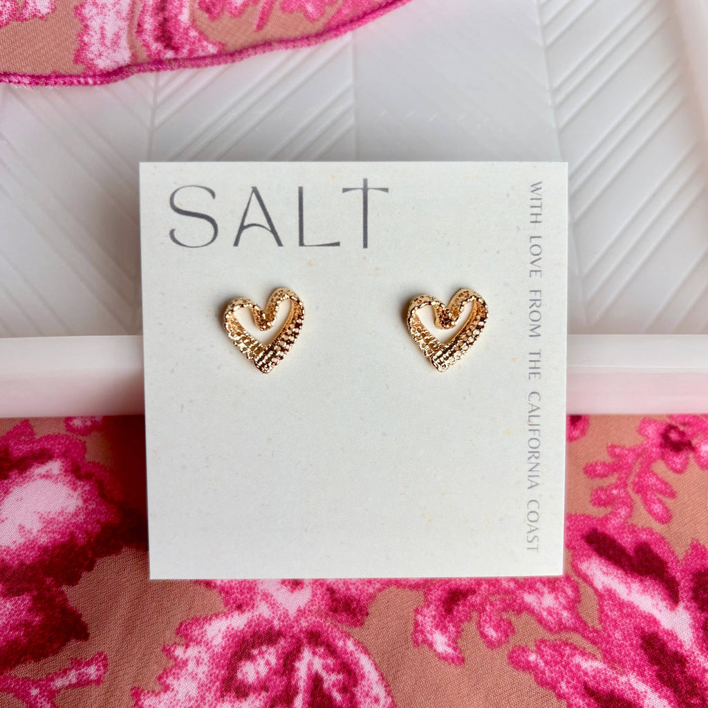 LACY HEART STUDS | 18k gold | dainty valentine's earrings